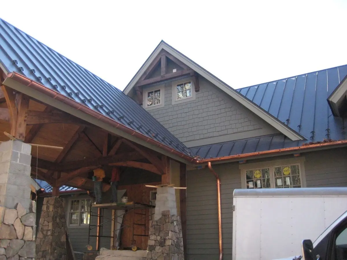 Craftsman Roofing team delivering quality roofing work in South Haven